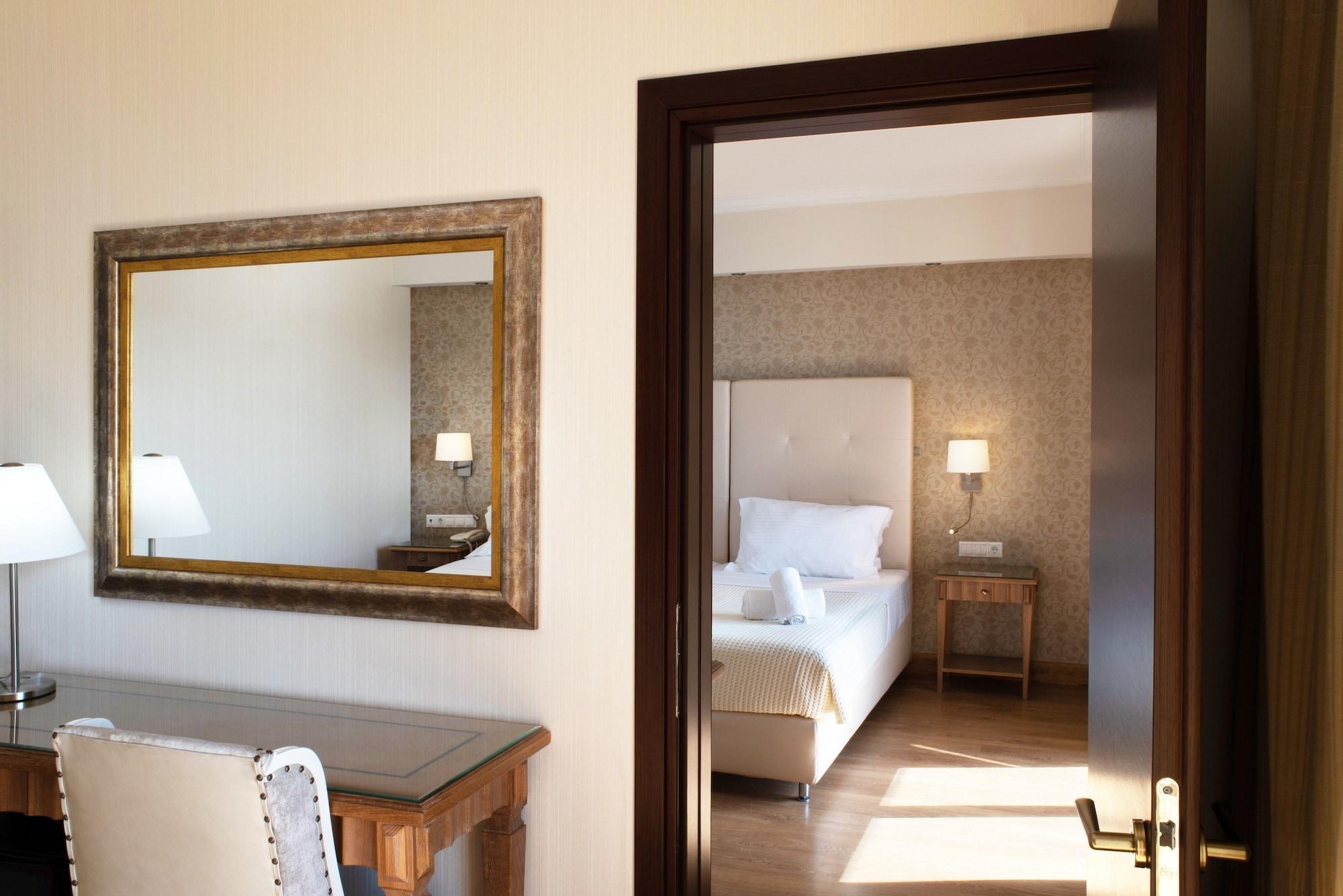 Karalis City Hotel Pylos Luaran gambar