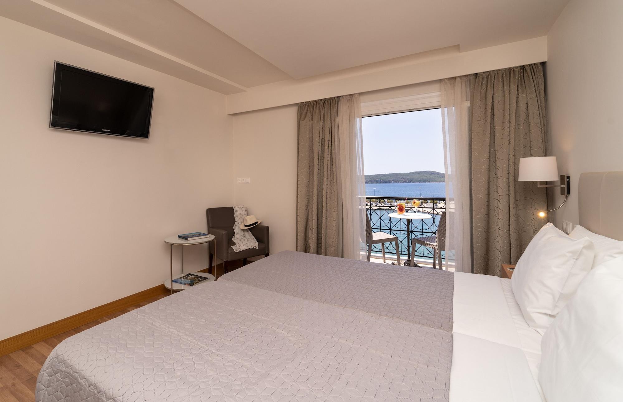 Karalis City Hotel Pylos Luaran gambar