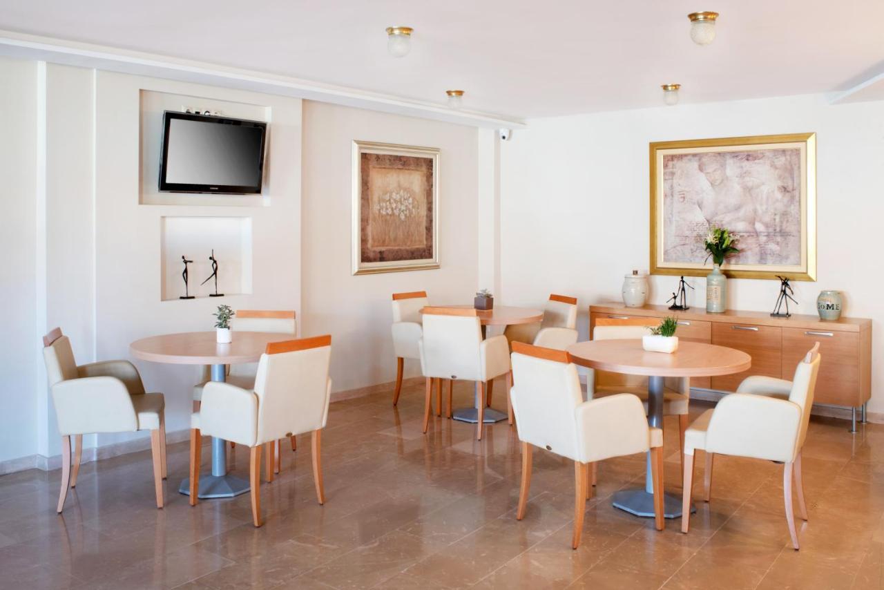 Karalis City Hotel Pylos Luaran gambar